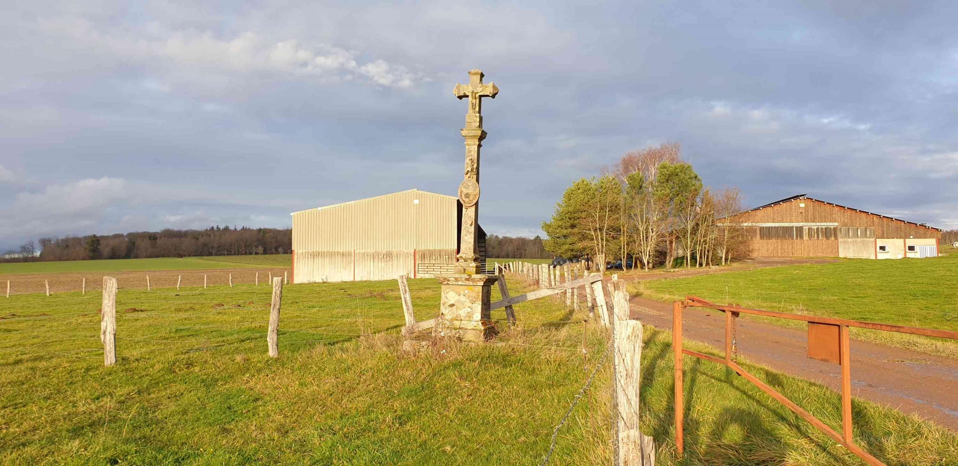 Croix haut de bellemont