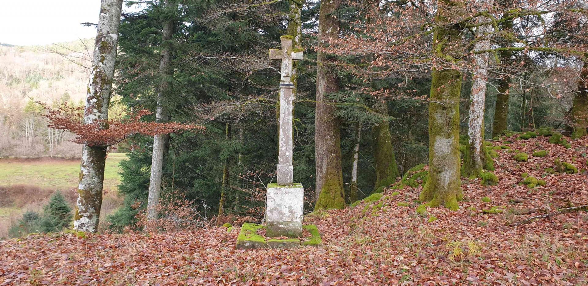 Croix les broches