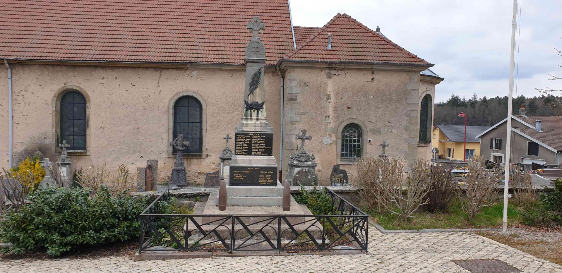 Monument aux morts 4